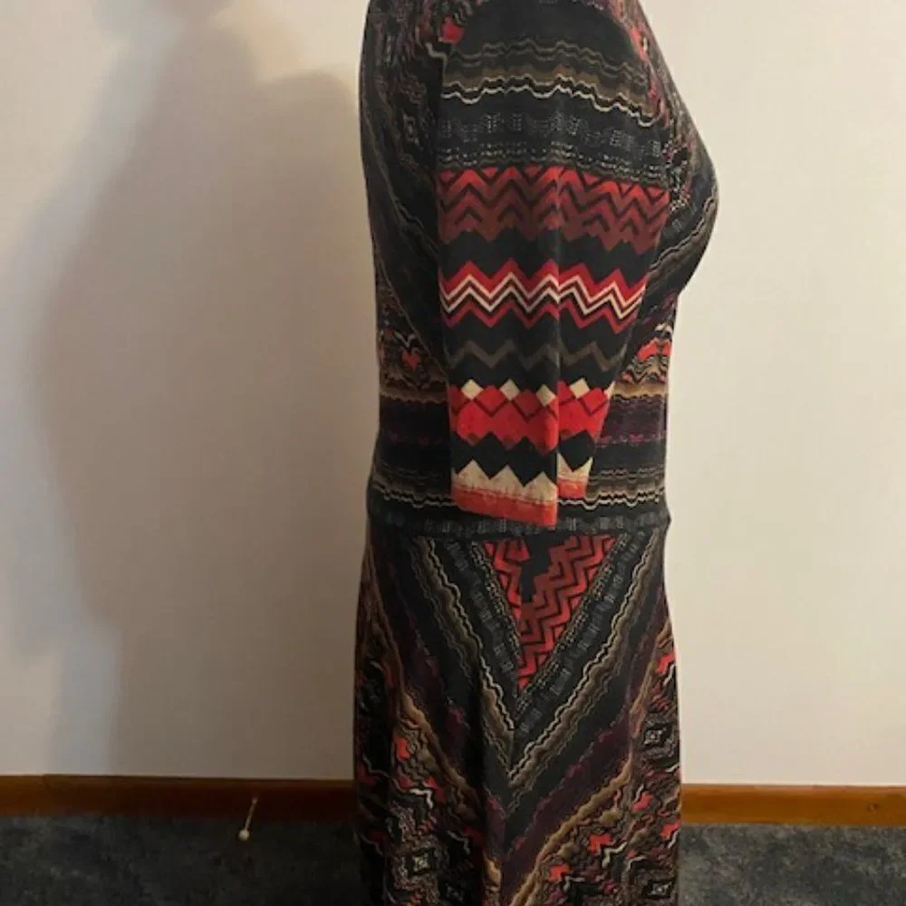 Ronni Nicole Multi color Fit & Flare dress, size Small